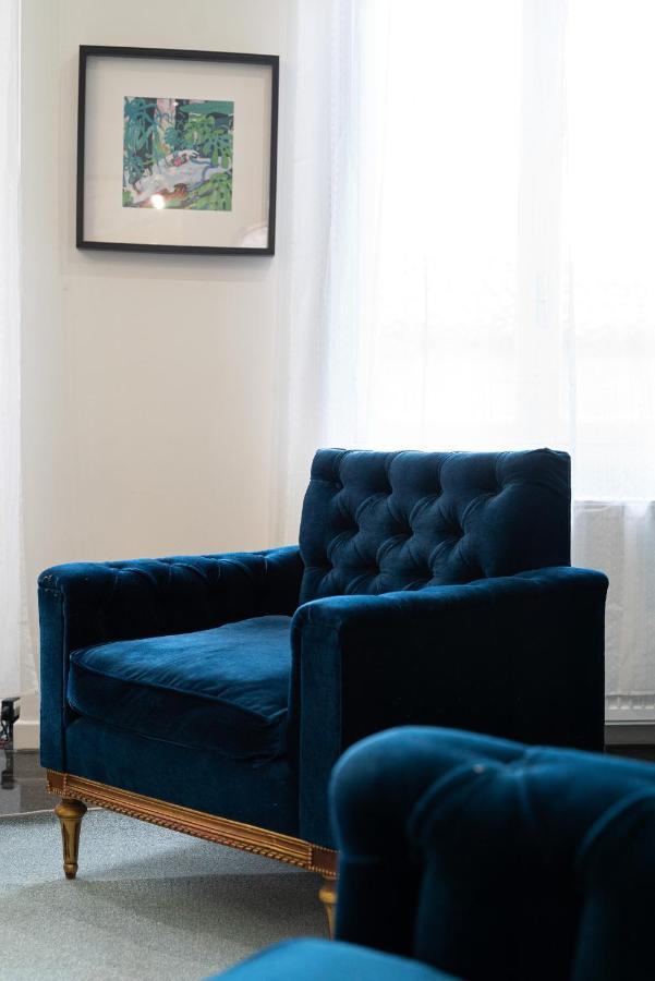 Spacious & Artistic Retro 2Bd Apt With Sauna Atene Esterno foto