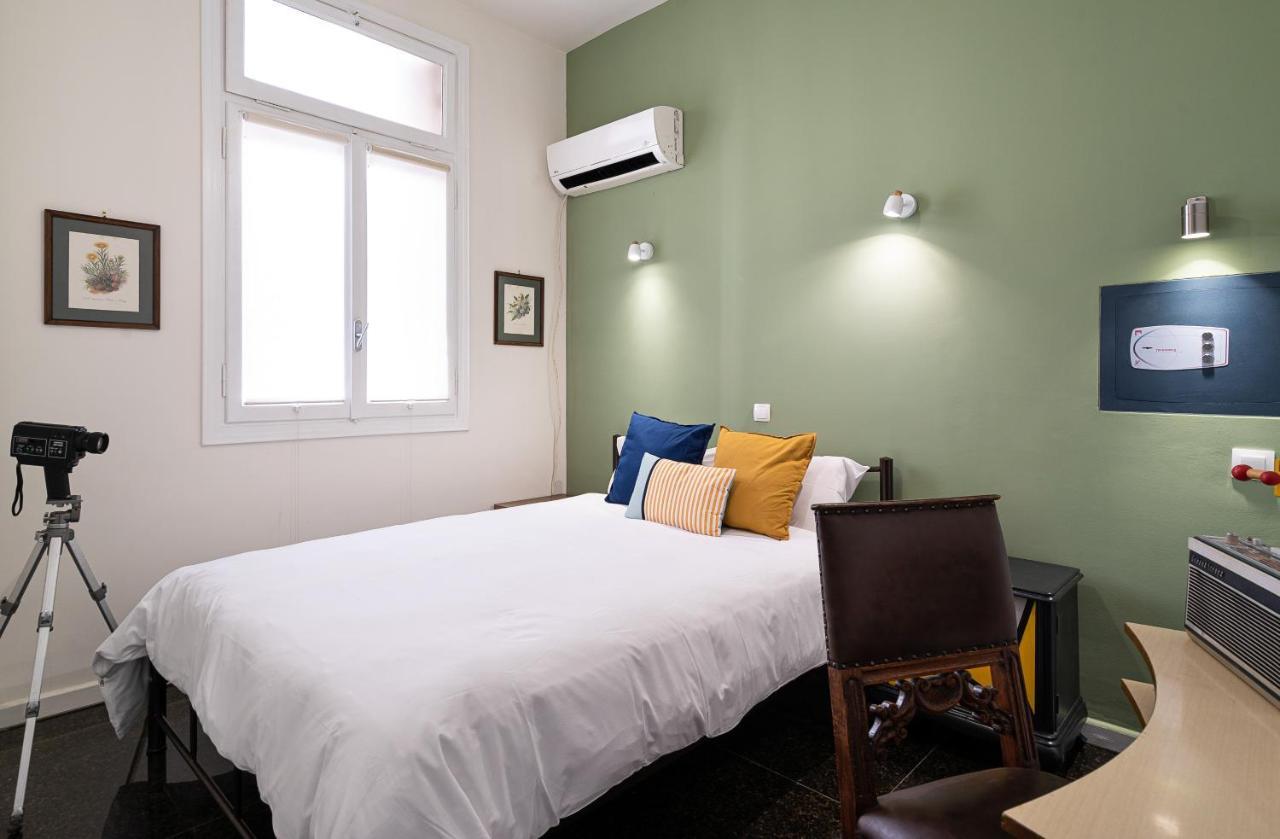 Spacious & Artistic Retro 2Bd Apt With Sauna Atene Esterno foto