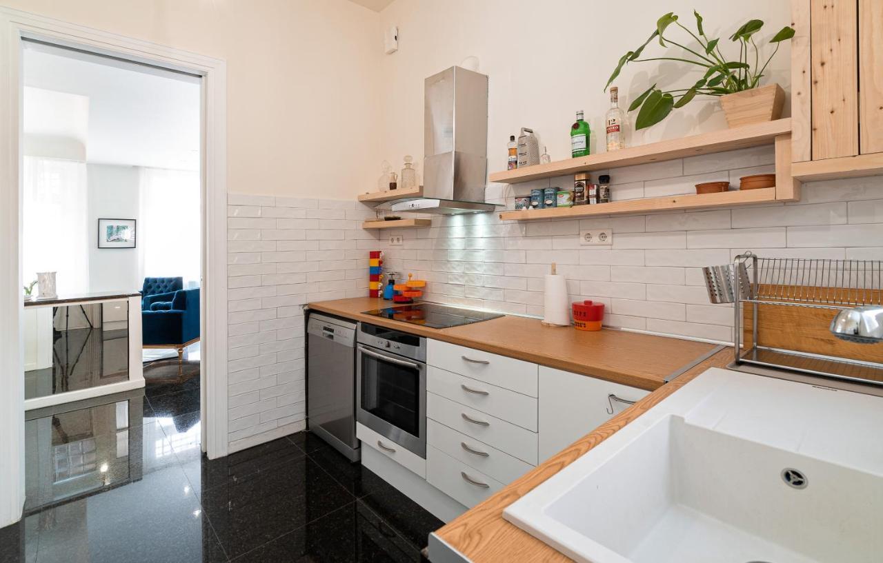 Spacious & Artistic Retro 2Bd Apt With Sauna Atene Esterno foto